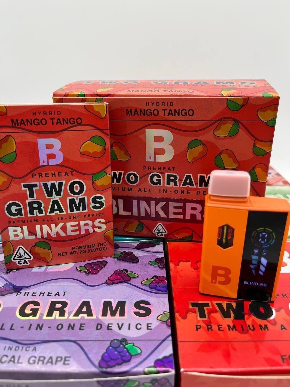 Blinkers 2g Disposables Fire White Label Brand with Bomb Terps